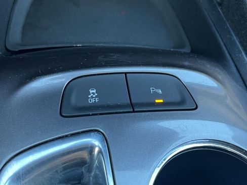 Used 2022 Chevrolet Malibu LT image 26