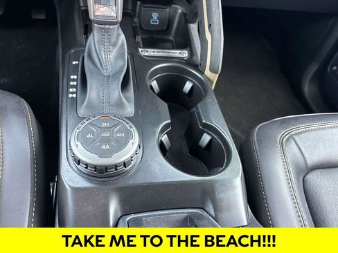 Used 2025 Ford Bronco Badlands AWD/4WD image 25