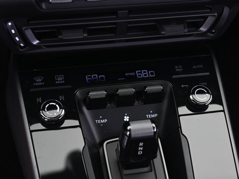 Certified 2023 Porsche 911 Carrera S RWD image 31