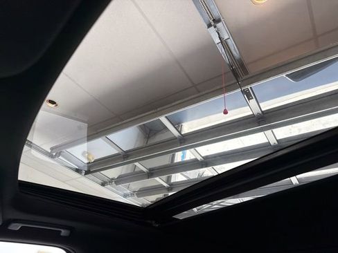 Used 2024 Ford Expedition Max Limited image 25