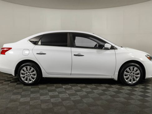 Used 2018 Nissan Sentra S FWD image 13