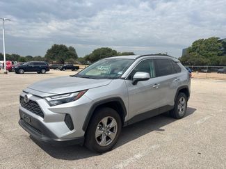 Used 2025 Toyota RAV4 XLE FWD video 1