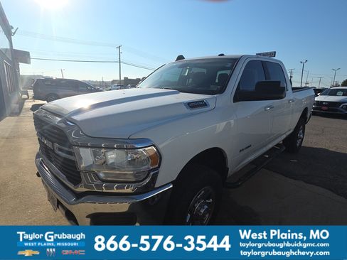 Used 2019 RAM 2500 Big Horn AWD/4WD image 3