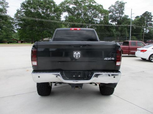 Used 2016 RAM 2500 Tradesman w/ Chrome Appearance Group AWD/4WD image 11