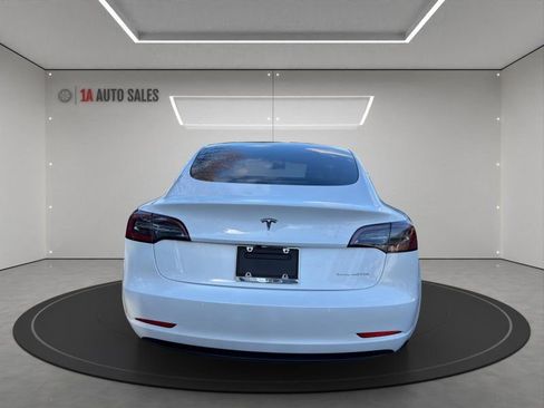Used 2021 Tesla Model 3 Long Range image 4