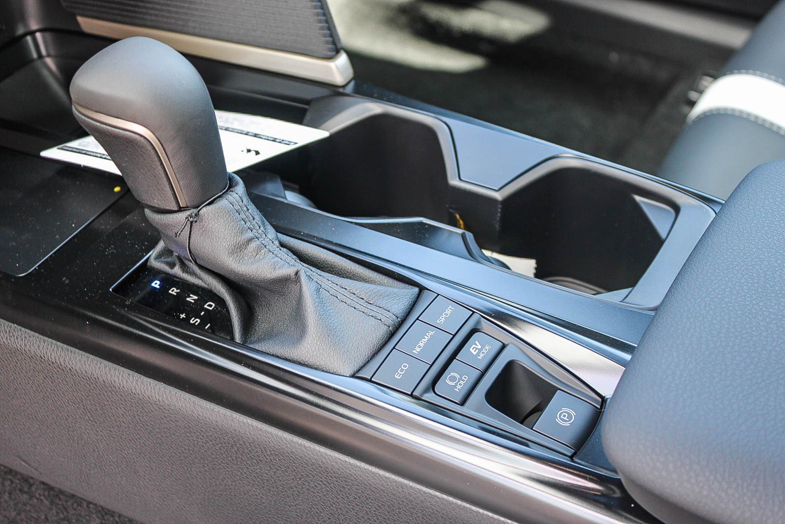 New 2026 Toyota Camry SE FWD image 22