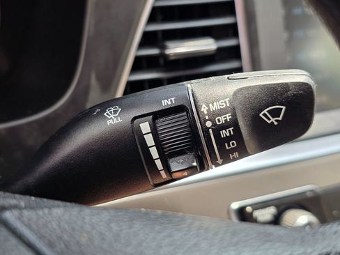 Used 2017 Hyundai Sonata SE FWD image 45