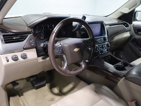Used 2016 Chevrolet Suburban LT AWD/4WD image 14