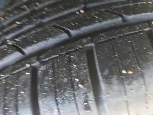 Used 2021 Ford EcoSport SE w/ SE Convenience Package image 27