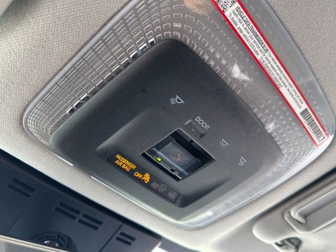 Used 2024 Toyota Prius LE FWD image 30