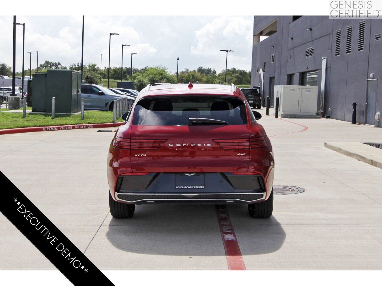 Used 2026 Genesis GV70 2.5T AWD/4WD image 8