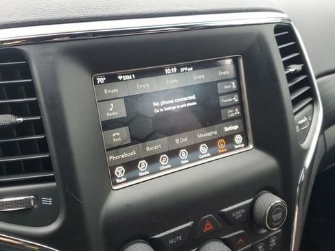 Certified 2021 Jeep Grand Cherokee Laredo image 12