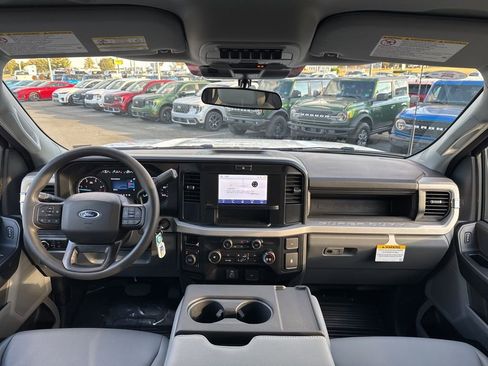 New 2026 Ford F350 XL w/ XL Chrome Package image 27