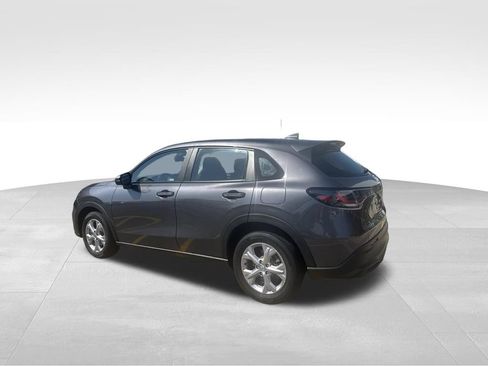 Used 2024 Honda HR-V LX image 3