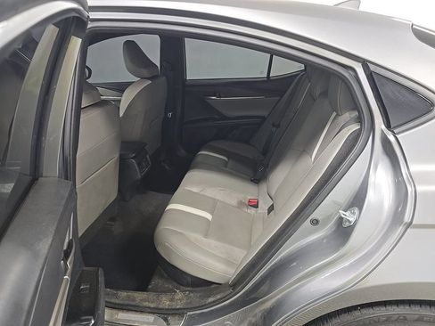 Used 2026 Toyota Camry SE w/ Convenience Package FWD image 9