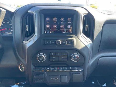 Used 2024 Chevrolet Silverado 2500 Custom w/ Custom Value Package image 3