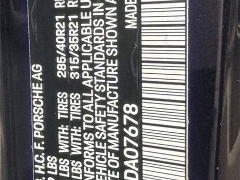 Used 2022 Porsche Cayenne image 31