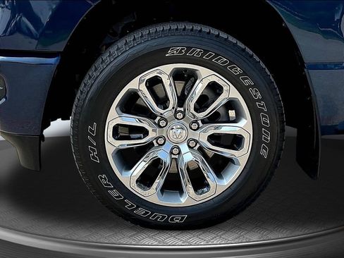 Used 2024 RAM 1500 Laramie AWD/4WD image 36