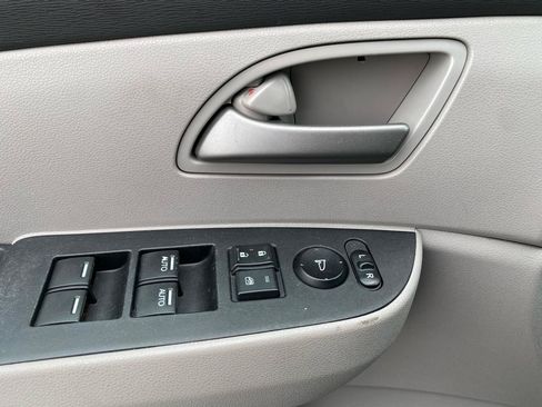Used 2013 Honda Odyssey EX image 14