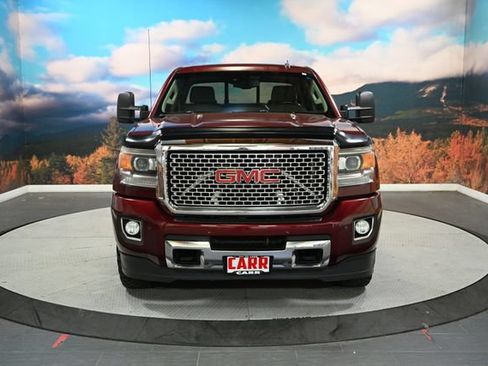 Used 2015 GMC Sierra 2500 Denali w/ Duramax Plus Package AWD/4WD image 2