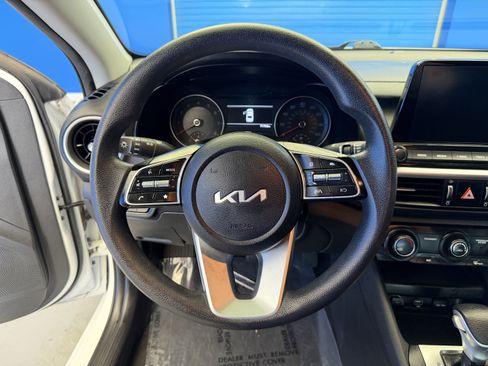 Used 2022 Kia Forte Sedan FWD image 13