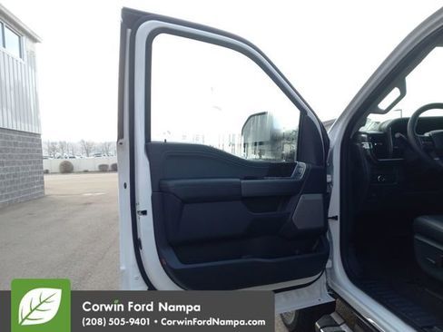 New 2026 Ford F250 Lariat w/ Chrome Package image 10