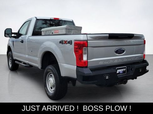 Used 2017 Ford F250 XL w/ Snow Plow Prep Package image 5