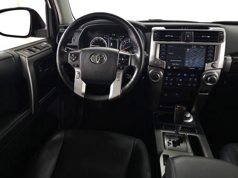 Used 2023 Toyota 4Runner Limited AWD/4WD image 18