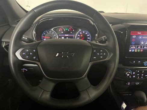Used 2024 Chevrolet Traverse RS w/ LPO, Floor Liner Package AWD/4WD image 20