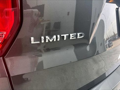 Used 2017 Ford Explorer Limited w/ Equipment Group 301A image 42