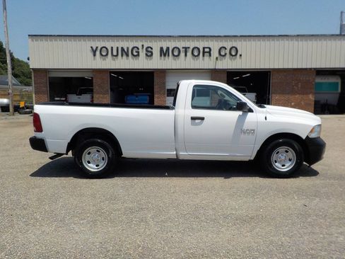 Used 2017 RAM 1500 Tradesman w/ Power & Remote Entry Group RWD image 7