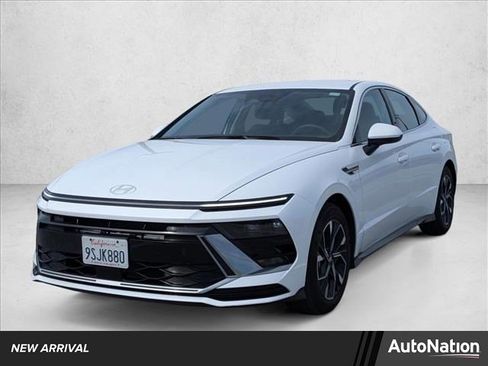 Used 2025 Hyundai Sonata SEL image 1