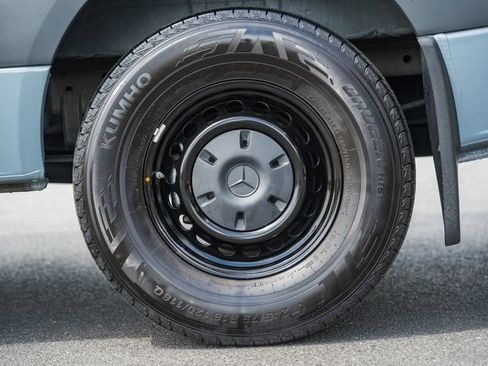 Used 2024 Mercedes-Benz Sprinter 2500 image 19