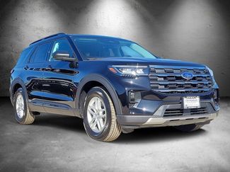 New 2026 Ford Explorer Active w/ Active Comfort Package video 2