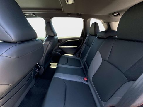 New 2026 Subaru Forester Sport AWD/4WD image 15