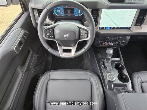 New 2026 Ford Bronco Outer Banks image 9