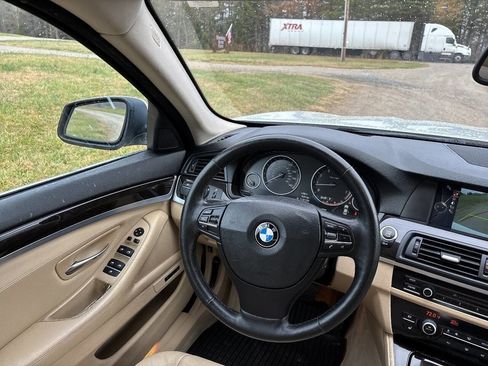 Used 2013 BMW 528i xDrive Sedan image 19