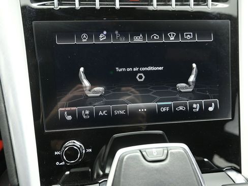 Used 2021 Lamborghini Urus image 18