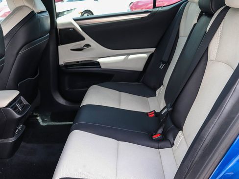Used 2022 Lexus ES 350 F Sport w/ Accessory Package 2 FWD image 20