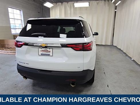 Used 2023 Chevrolet Traverse LT w/ LT Premium Package AWD/4WD image 10