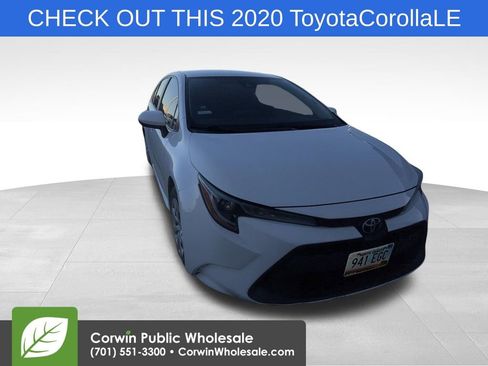 Used 2020 Toyota Corolla LE image 1