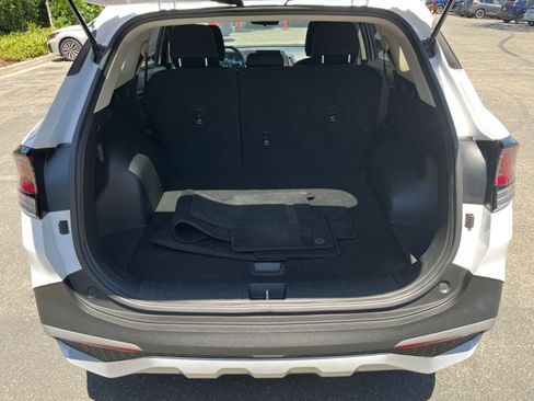 Used 2025 Kia Sportage LX FWD image 30
