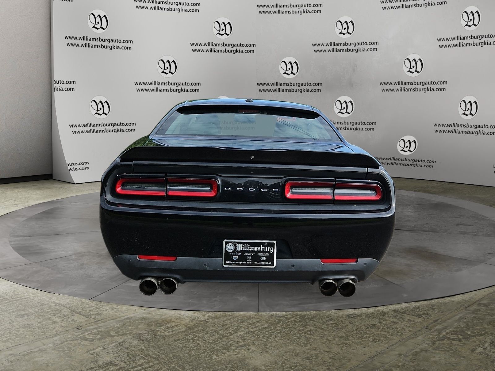 Used 2021 Dodge Challenger R/T RWD image 4