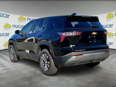 Used 2025 Chevrolet Equinox LT image 4