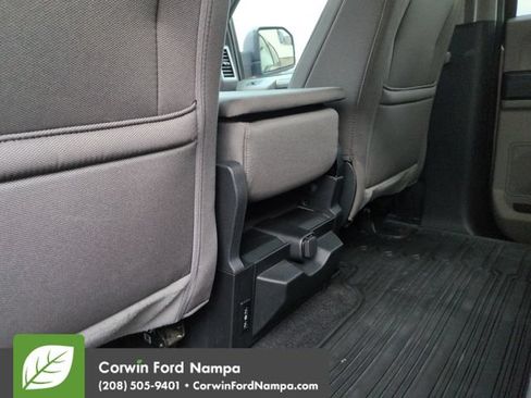 Used 2020 Ford F150 XLT w/ Equipment Group 302A Luxury AWD/4WD image 26