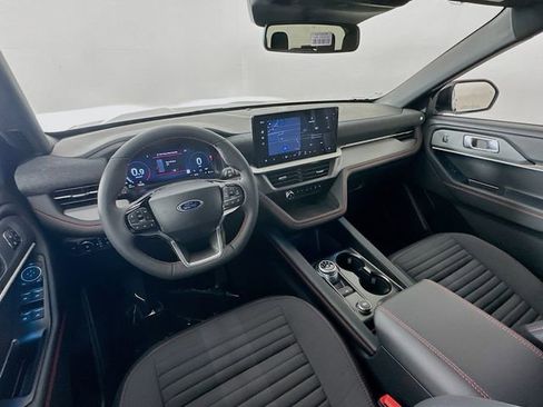 New 2026 Ford Explorer ST-Line w/ ST-Line Street Pack image 24