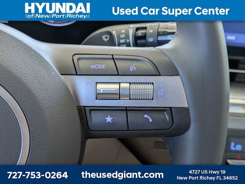 Used 2024 Hyundai Kona SEL FWD image 31