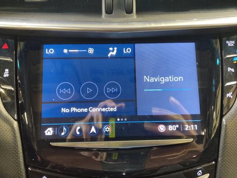 Used 2018 Cadillac XTS Luxury image 25