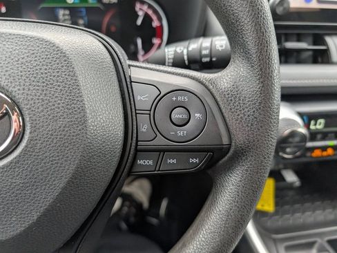 Used 2023 Toyota RAV4 XLE image 15