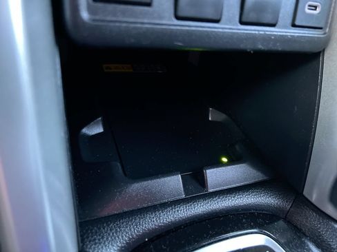 Used 2025 Toyota Corolla Cross AWD Hybrid image 34